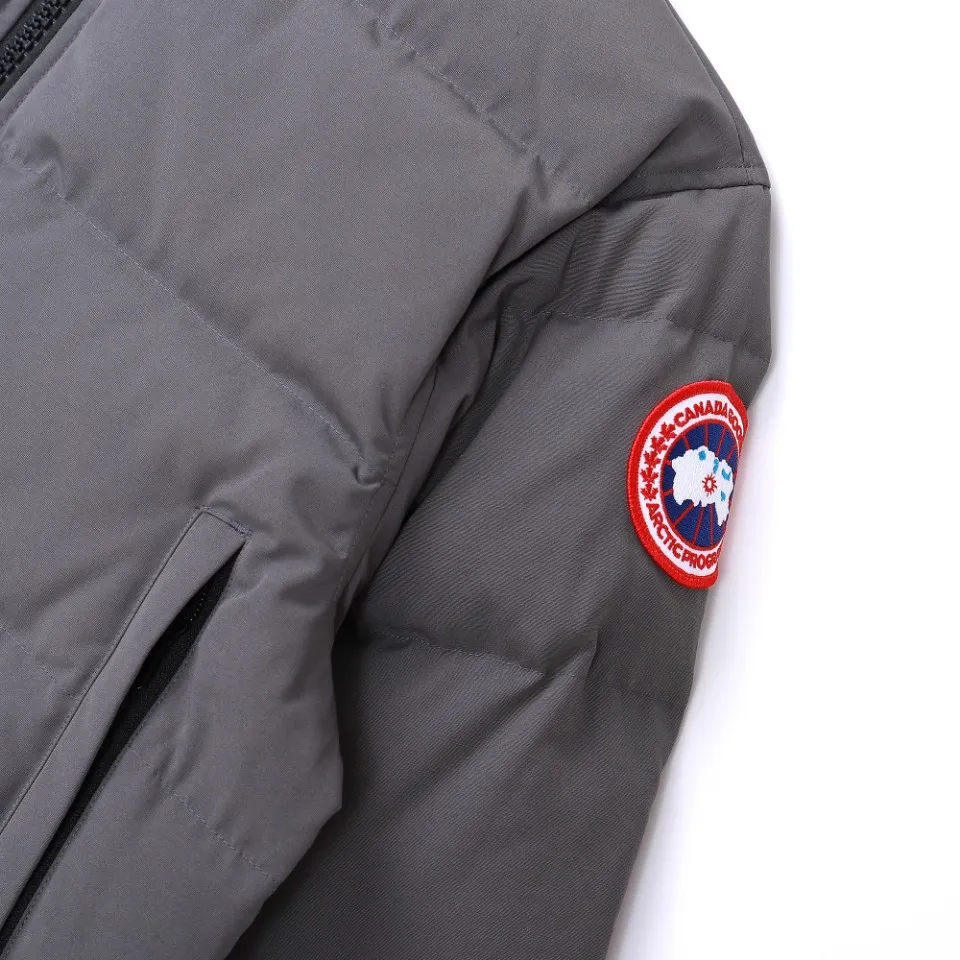 Top Canada Goose P720 CANADA. GOOSE 42 models!